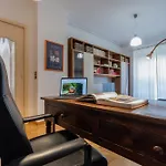아파트 Casa Torricelli In Zona Crocetta By Wonderful Italy *