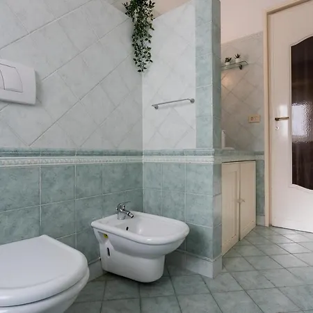 Casa Torricelli In Zona Crocetta By Wonderful Italy Apartment *