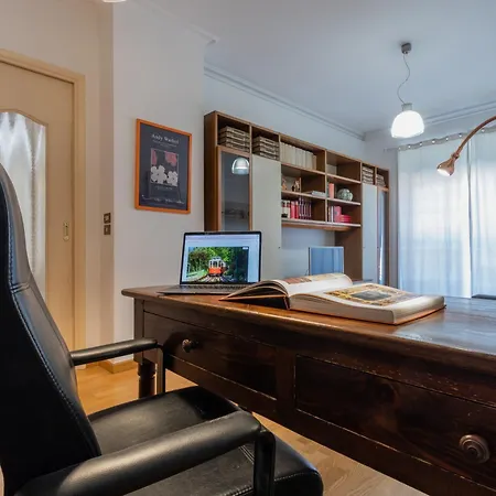 Apartment Casa Torricelli In Zona Crocetta By Wonderful Italy *